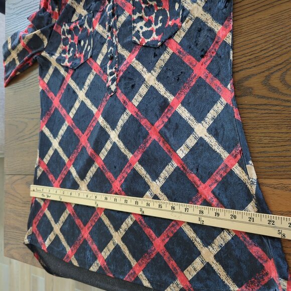 Paris Hues Womens Velvet‎ Blouse M Long Sleeve Button-Up Shirt Leopard Checkered - Picture 11 of 12